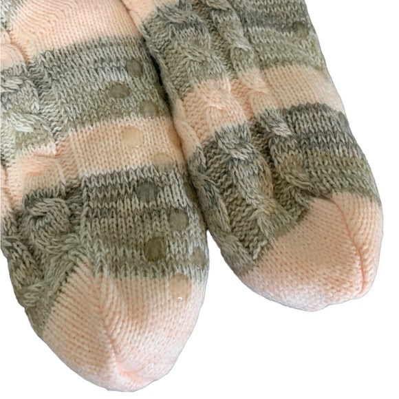 Adult Cable Knit Slipper Socks Size M - Picture 8 of 10